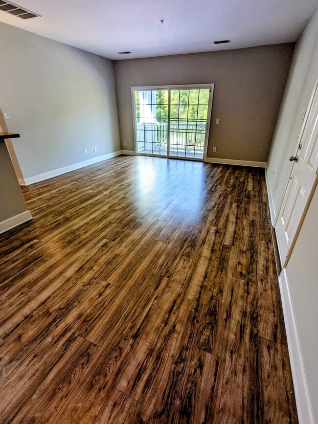 property at 8211 Lenox Creekside Dr