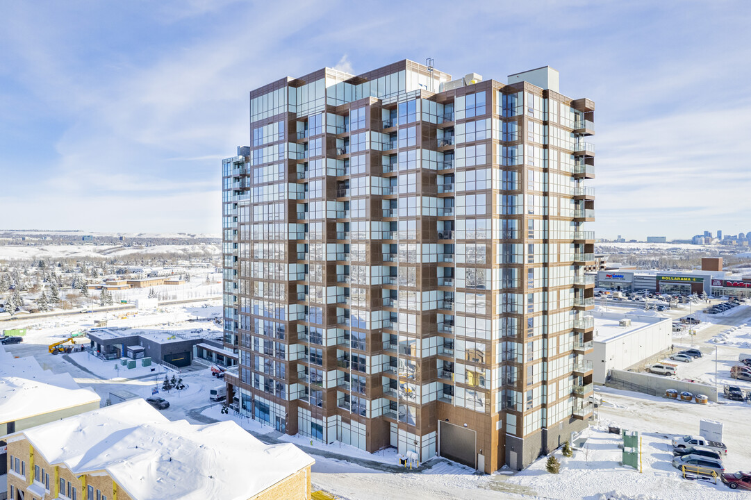 Wellings of Calgary 55+ in Calgary, AB - Building Photo