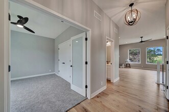 6843 Weigel Bay in Lincoln, NE - Foto de edificio - Building Photo