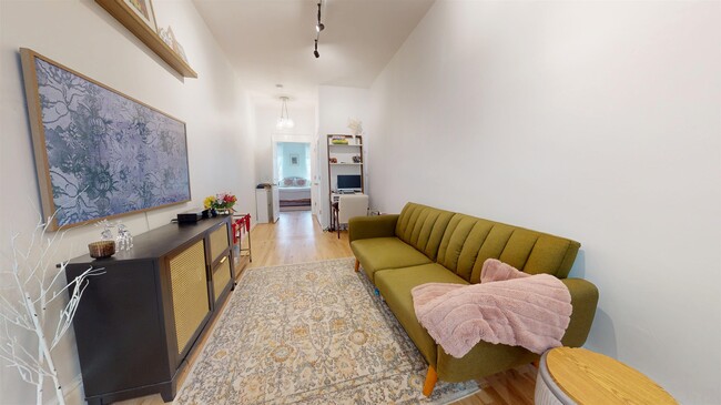 118 Jefferson St in Hoboken, NJ - Building Photo - Building Photo