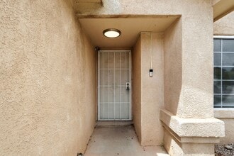 6505 Evesham Rd NW in Albuquerque, NM - Building Photo - Building Photo