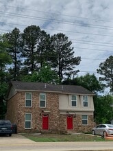 1901 W Nettleton Ave in Jonesboro, AR - Building Photo - Building Photo