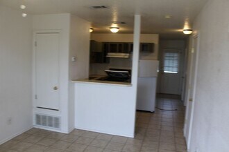4202 Gus Dr in Killeen, TX - Building Photo - Building Photo