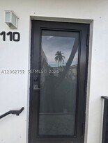 110 Bay Dr E in Miami Beach, FL - Building Photo