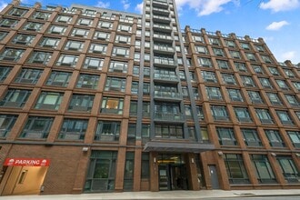 181 Front St in Brooklyn, NY - Foto de edificio - Building Photo