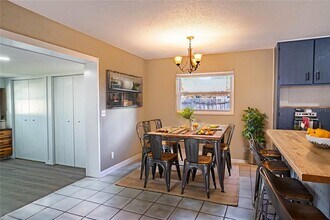 2438 Mc Arthur St in Lakeland, FL - Building Photo - Building Photo