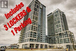 9000 Jane St in Vaughan, ON - Building Photo