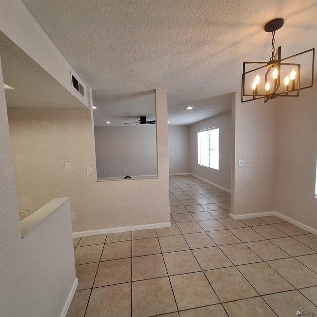 2755 S 17th Ave in Yuma, AZ - Building Photo - Building Photo