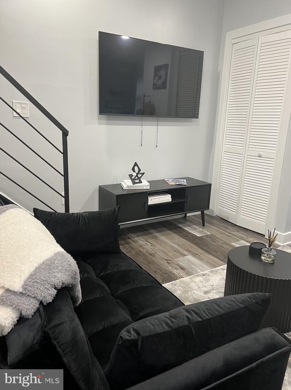 1328 S 6th St in Philadelphia, PA - Building Photo - Building Photo