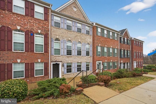 property at 3711 Chippendale Cir