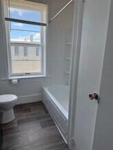 202 S Madison St in Bloomfield, IA - Building Photo - Building Photo