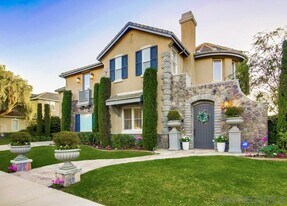 1463 Paseo De Las Flores in Encinitas, CA - Building Photo