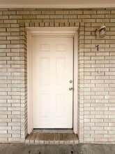 216 E Cherry Ln in Laredo, TX - Foto de edificio - Building Photo