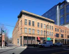685-689 N High St in Columbus, OH - Building Photo - Building Photo