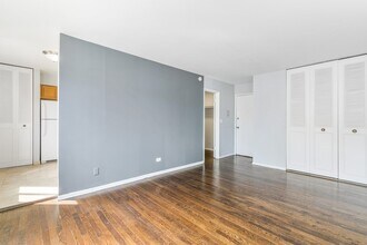 6021 N Winthrop Ave in Chicago, IL - Building Photo - Building Photo