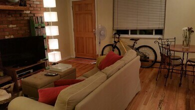 155 S Pennsylvania St in Denver, CO - Building Photo - Building Photo