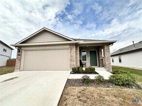 101 Calgary Ln in San Marcos, TX - Building Photo - Building Photo