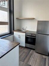 123 MacNab St S in Hamilton, ON - Building Photo - Building Photo