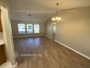 733 Dutch Neck Ct in DeLand, FL - Foto de edificio - Building Photo