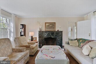 3603 N Pershing Dr in Arlington, VA - Building Photo - Building Photo