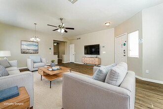 1534 W Churchill Pl in Tucson, AZ - Building Photo - Building Photo