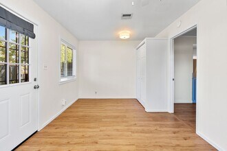 1025 Golden Gate Dr in Napa, CA - Building Photo - Building Photo