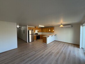 1139 2nd St NW in Salem, OR - Building Photo - Building Photo