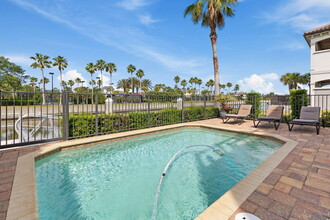 220 Harbor Village Point N in Palm Coast, FL - Building Photo - Building Photo