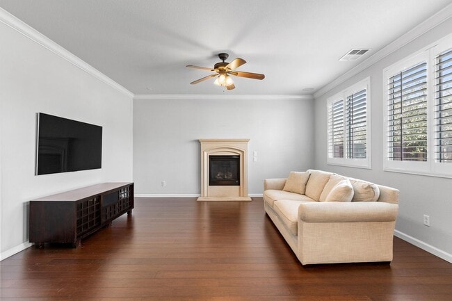 1324 Standish Cir in Lincoln, CA - Building Photo - Building Photo