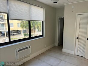 1541 Cordova Rd in Fort Lauderdale, FL - Building Photo - Building Photo