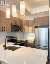 108 Garment St in Kitchener, ON - Building Photo - Building Photo