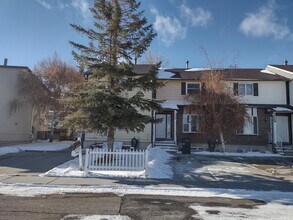 1127 9th W Ave in Kemmerer, WY - Building Photo - Building Photo