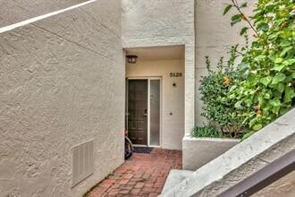 5128 Marsh Field Ln in Sarasota, FL - Building Photo - Building Photo