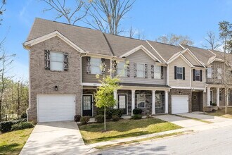 1890 Old Dogwood in Jonesboro, GA - Building Photo - Building Photo
