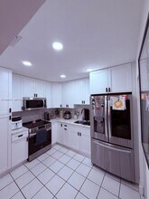 12840 SW 43rd Dr in Miami, FL - Building Photo - Building Photo