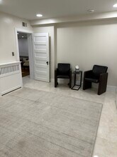 2137 R St NW in Washington, DC - Building Photo - Building Photo