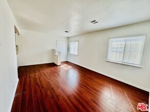 3711 Selby Ave in Los Angeles, CA - Building Photo - Building Photo