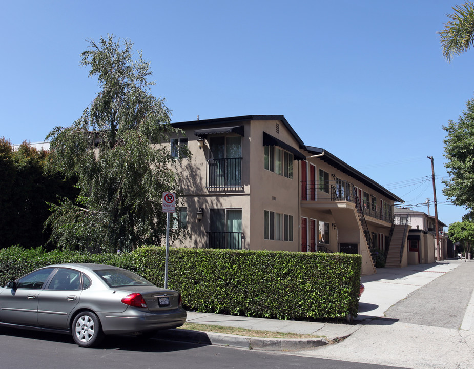 1519 Armacost Ave in Los Angeles, CA - Foto de edificio