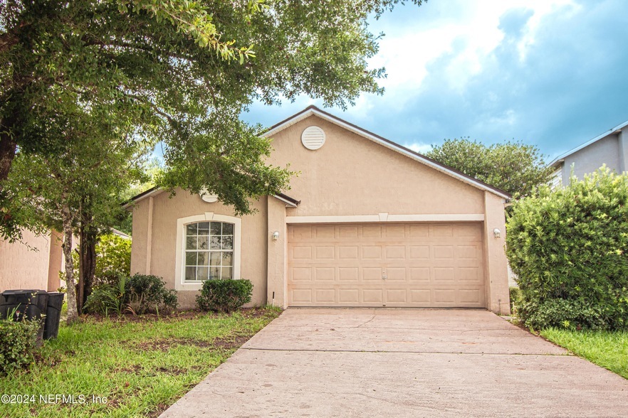 3354 Talisman Drive, Unit 1211 in Middleburg, FL - Building Photo