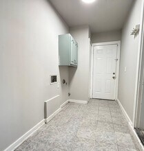 4320 Suntane Cir in Del City, OK - Foto de edificio - Building Photo