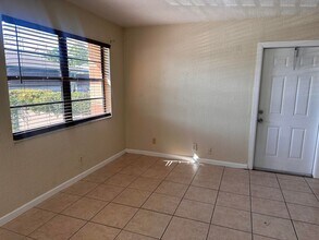 50 NW 8th Ave in Dania Beach, FL - Building Photo - Building Photo