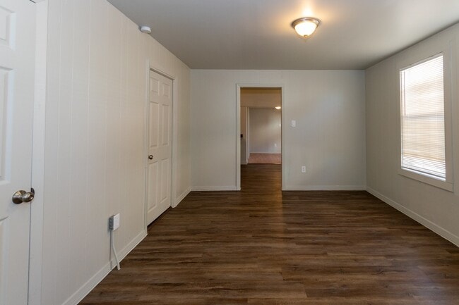 1435 Magnolia St in Beaumont, TX - Building Photo - Building Photo