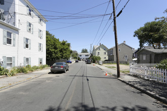 50 Taylor St in Gloucester, MA - Building Photo - Other