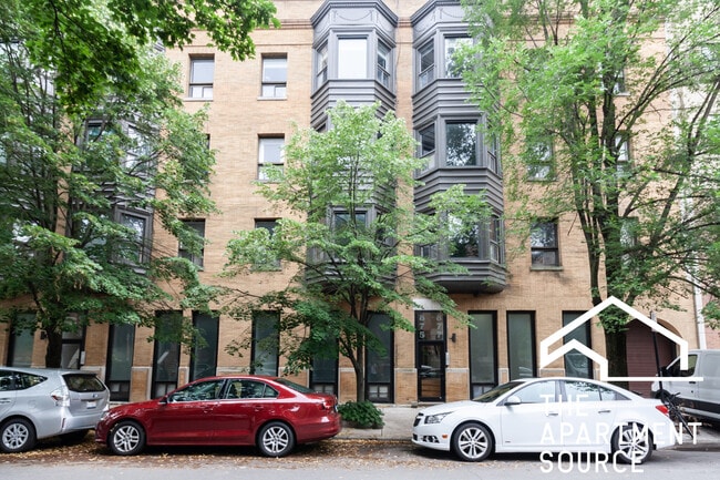 877 W Lill Ave, Unit D1