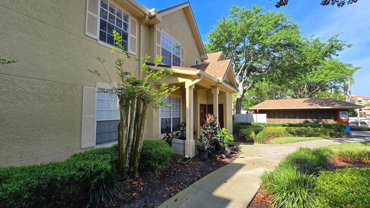 836 Grand Regency Pointe-Unit -836 Grand Regency Pointe #203 in Altamonte Springs, FL - Building Photo