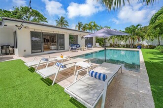 2205 SE 19th St in Fort Lauderdale, FL - Building Photo - Building Photo