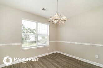 2560 S Hills in Riverdale, GA - Building Photo - Building Photo