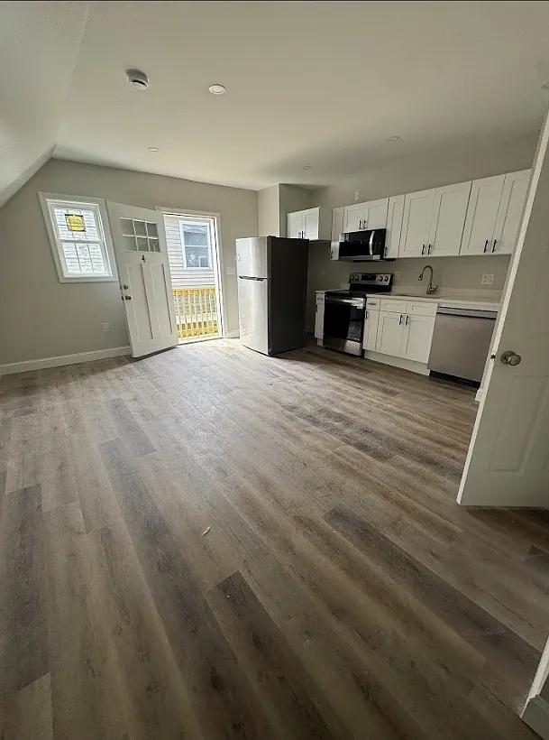 510 Main St in Farmington, NH - Foto de edificio - Building Photo