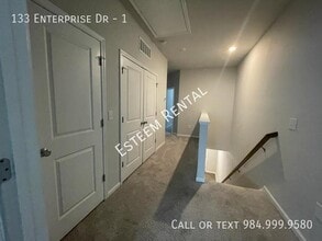 133 Enterprise Dr in Clayton, NC - Building Photo - Building Photo