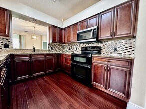 305 Fernhill Dr in Debary, FL - Building Photo - Building Photo